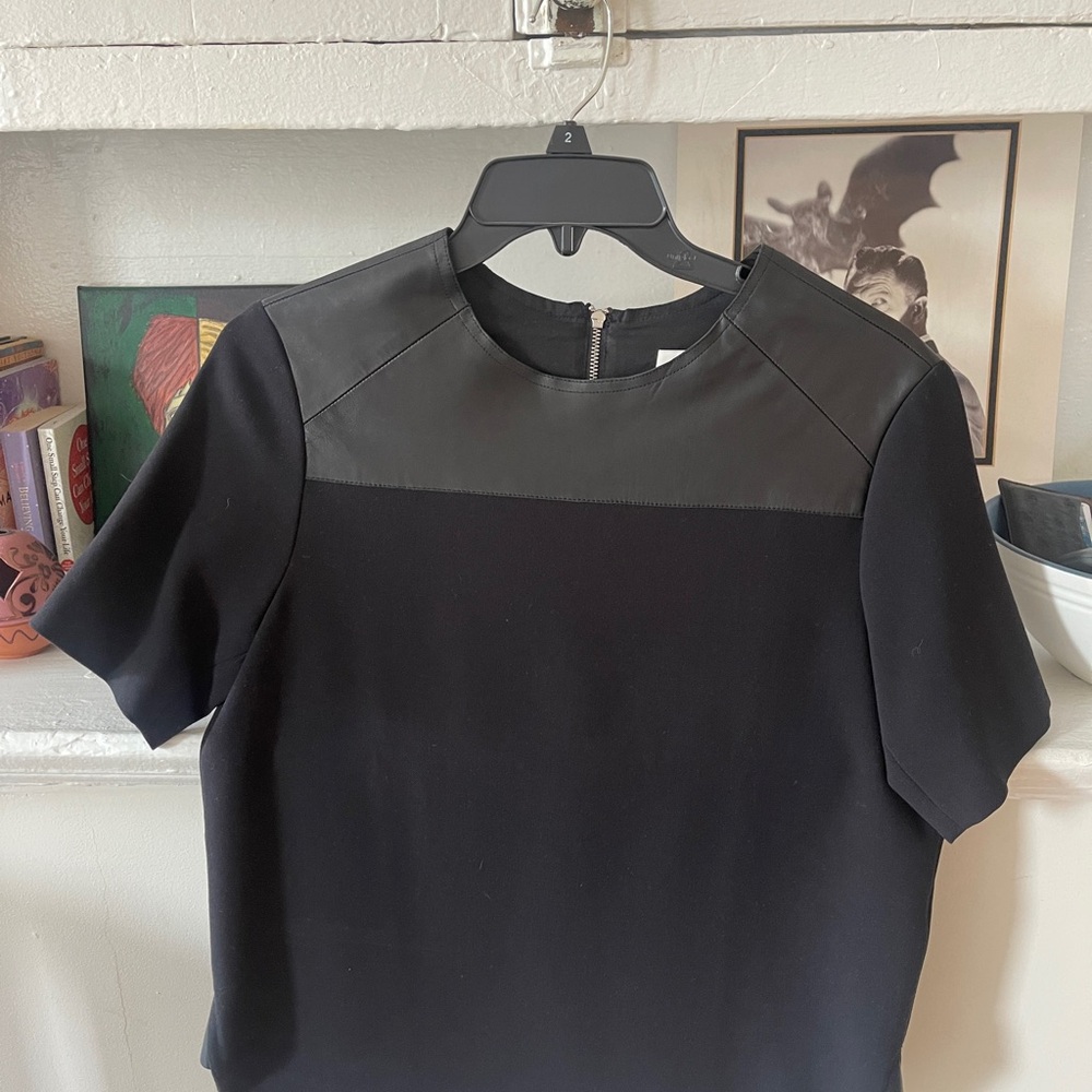 Sandro Black Short-Sleeve Mixed-Material Top